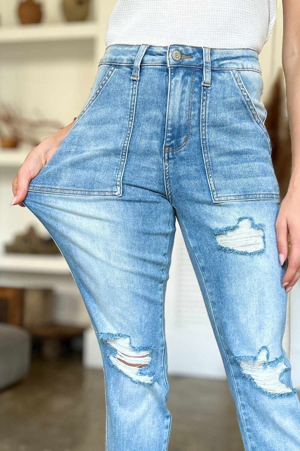 Judy Blue Distressed Patch Pocket Straight Jeans