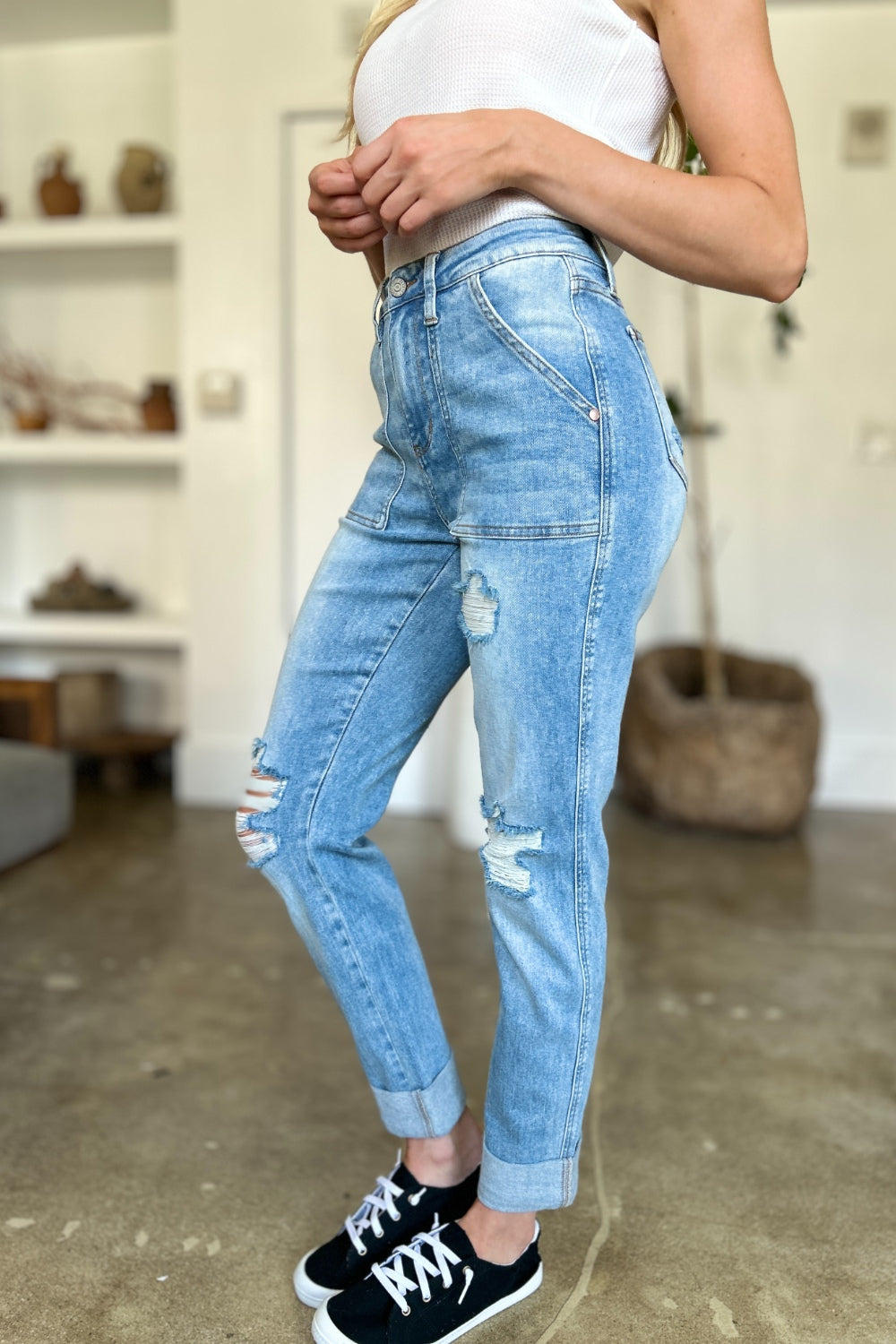 Judy Blue Distressed Patch Pocket Straight Jeans