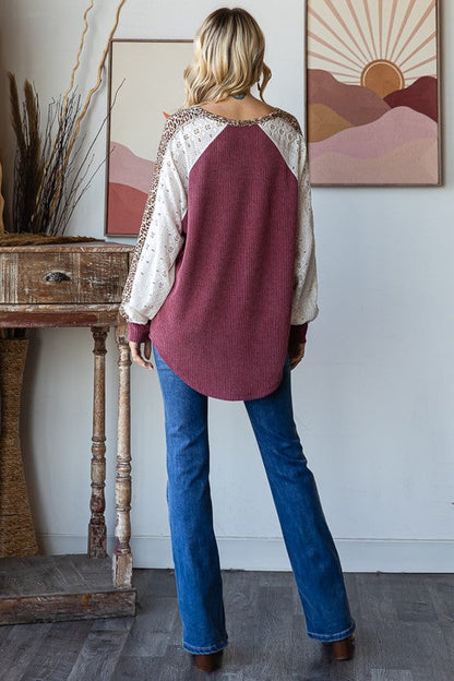 Bold Behavior Contrast Color Block Top in Burgundy
