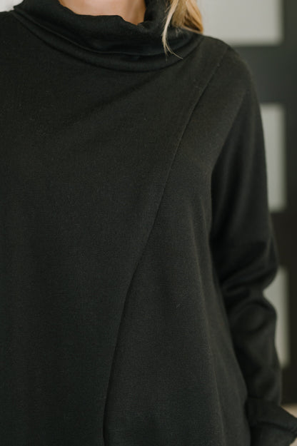 Travel City Scape Turtle Neck Tunic in Black