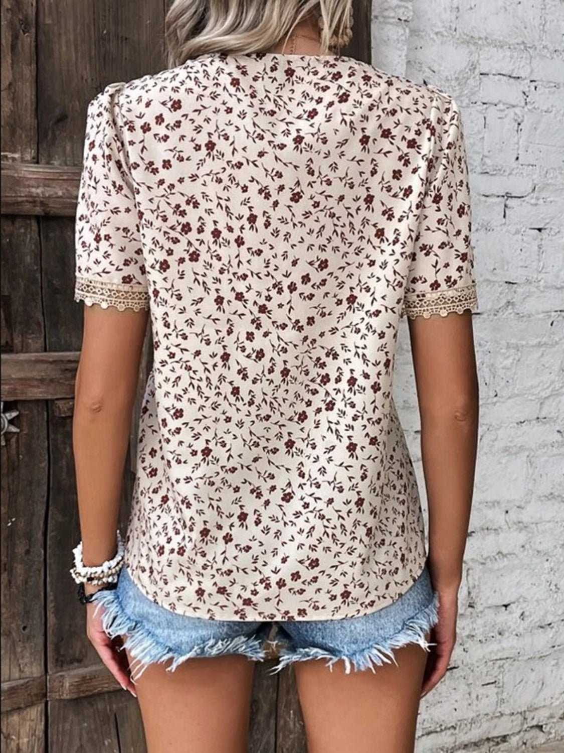 Printed V-Neck Short Sleeve Blouse