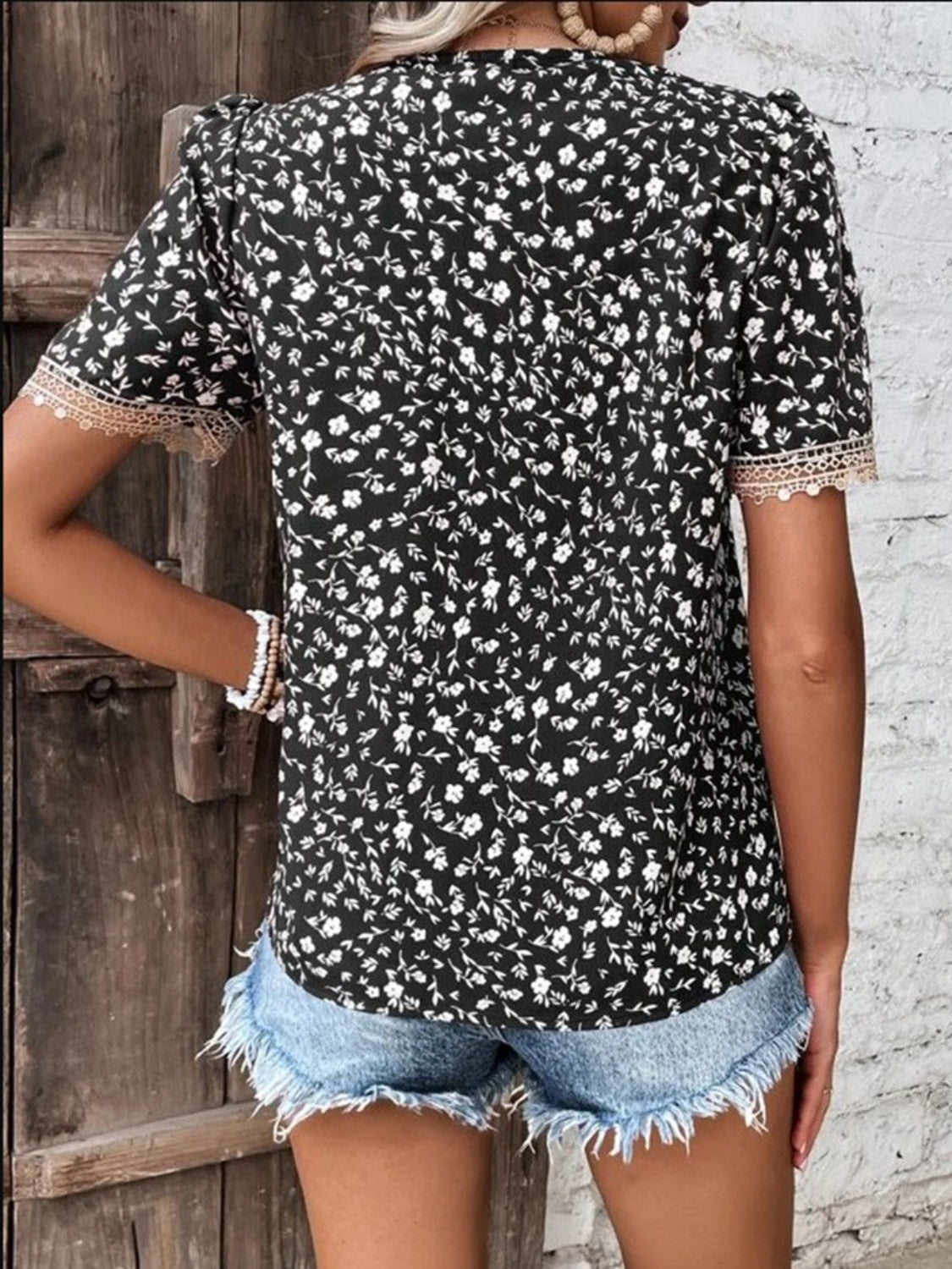 Printed V-Neck Short Sleeve Blouse