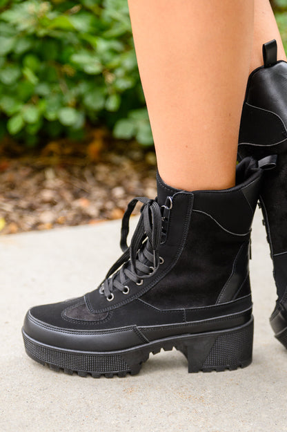 Desert Nights Lace Up Boots In Black