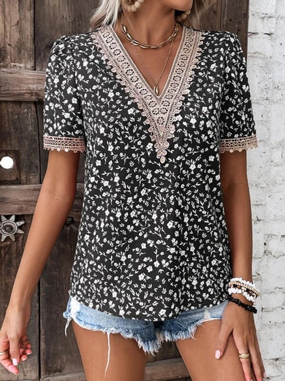 Printed V-Neck Short Sleeve Blouse